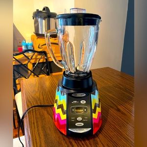 Oster 18-Speed Blender, French Bull, Colorful